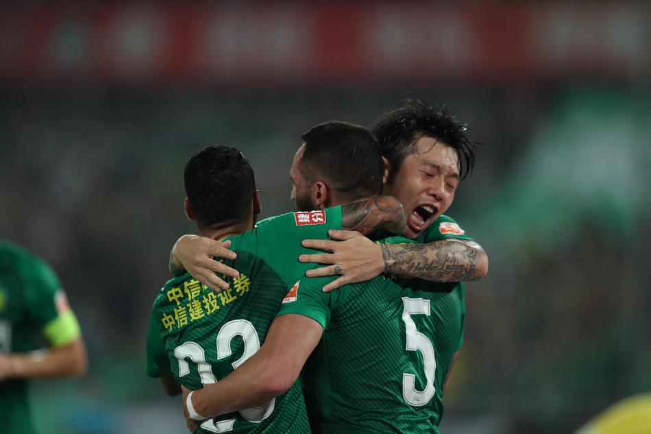 AG官方网站-大马德里御林军团主场士气高涨，轻松战胜对手